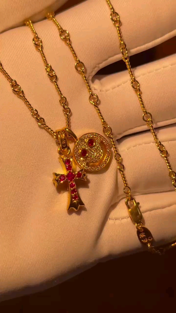 Custom Gold-Plated Diamond Setting, Necklace Pendant