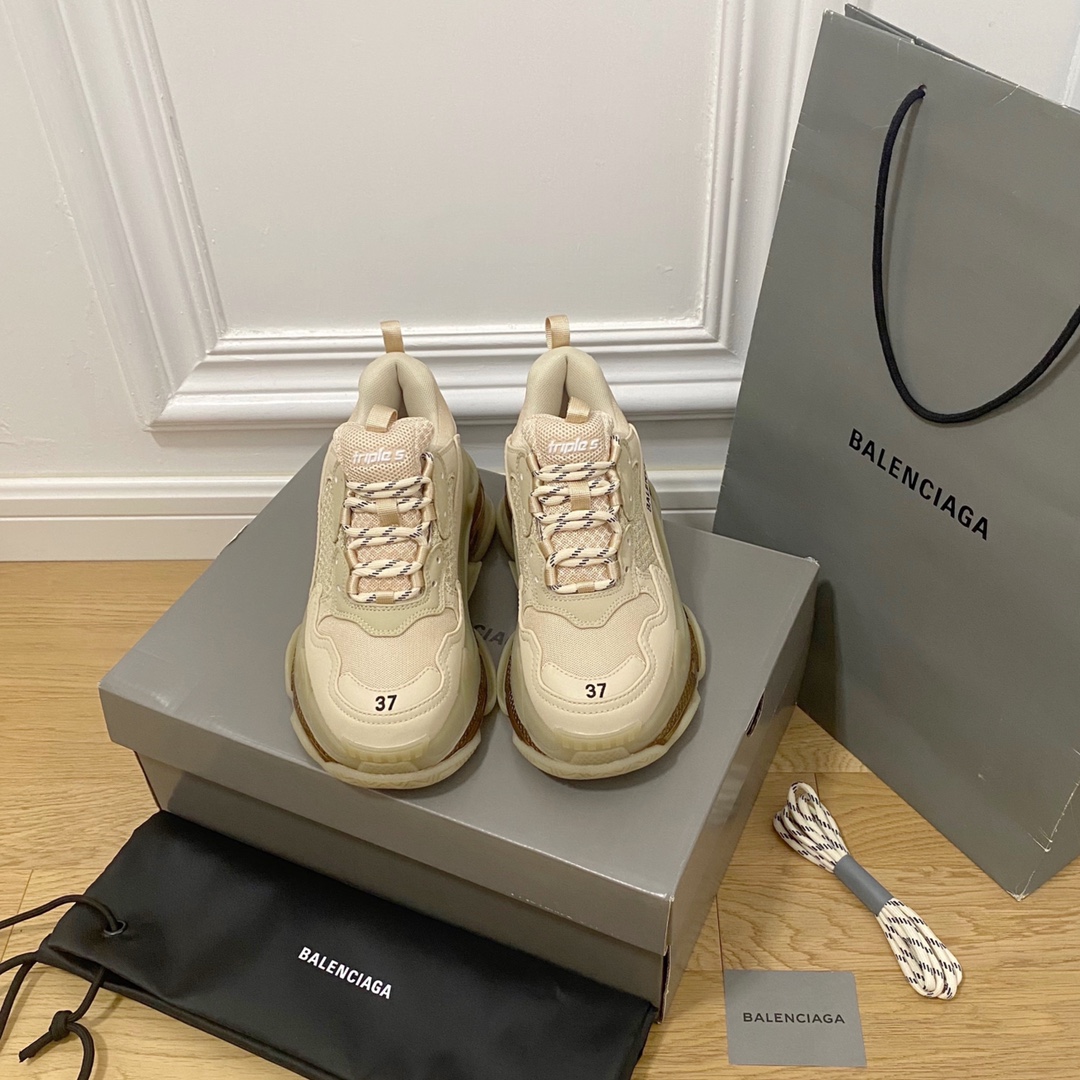 Té con leche nuevo color BALENCIAGA · Balenciaga 2022ss nuevo nuevo color triplica los zapatos de papá con colchón de a…