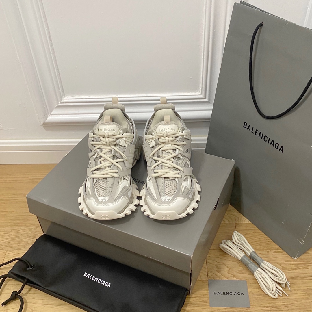 Beige Balenciaga · Balenciaga 2022ss nuevo nuevo color Track 3.0 zapatos para papá de tercera generación, zapatos depor…
