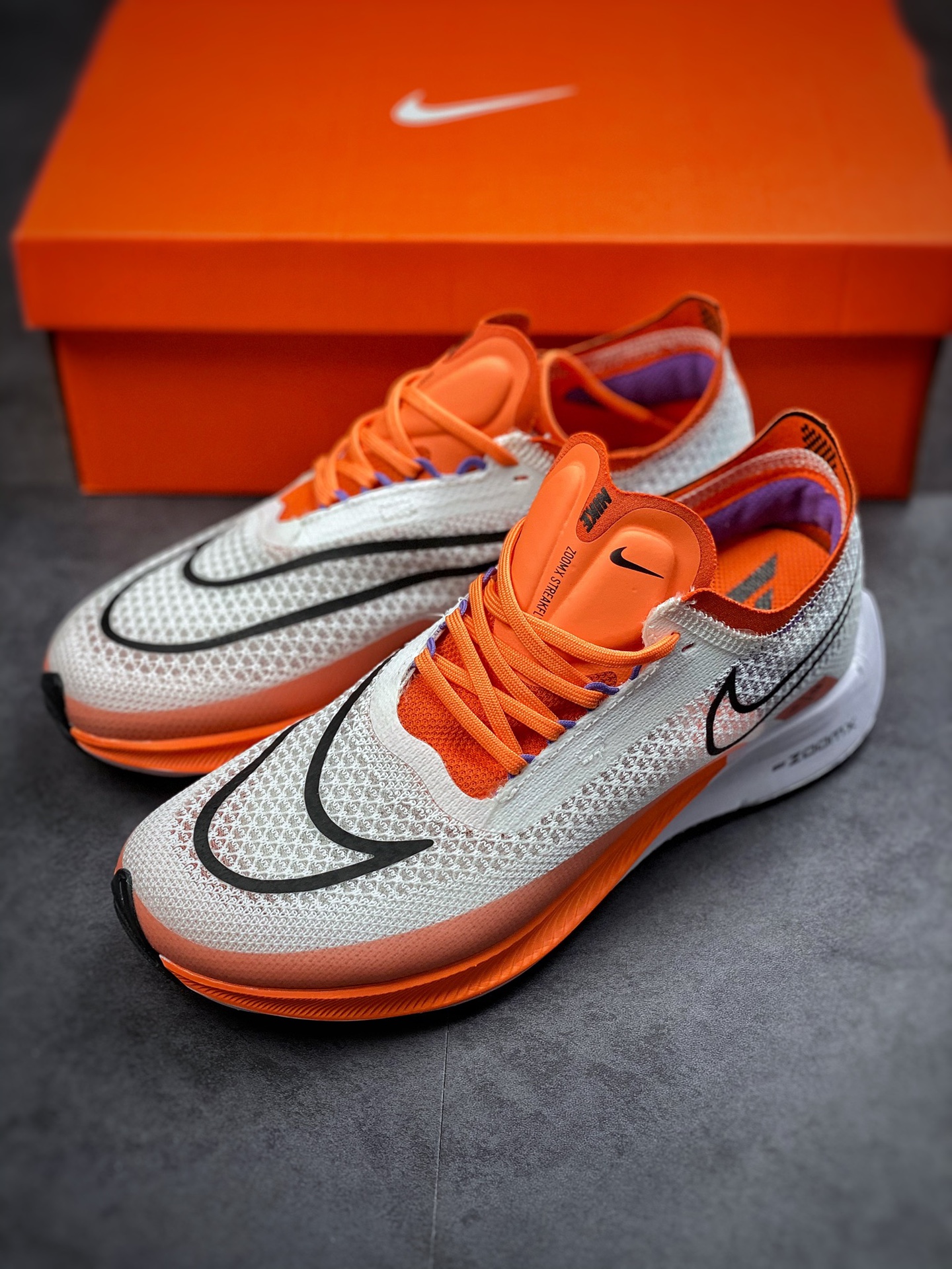 160 Nike ZoomX streakfly Proto 低帮跑鞋-莆田鞋,莆田鞋货源,高仿鞋,高仿鞋货源,安福档口,莆田高仿鞋,莆田鞋批发,高仿鞋批发,莆田高仿运动鞋,高仿运动鞋,莆田运动鞋 160 Nike ZoomX streakfly Proto 低帮跑鞋