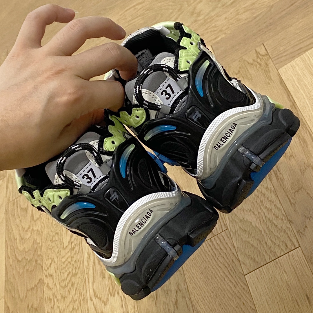 Miniatura 8