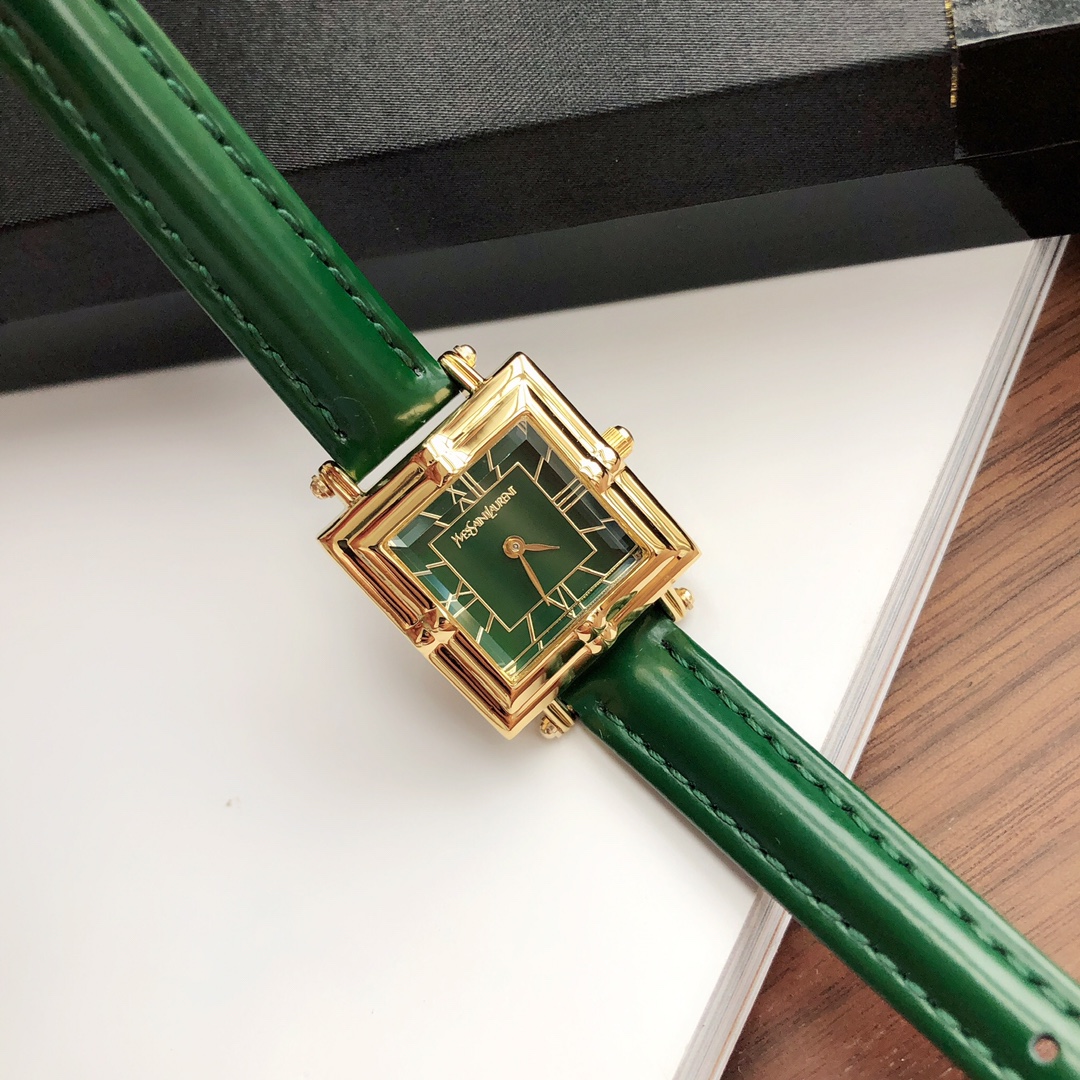 Часы Saint Laurent