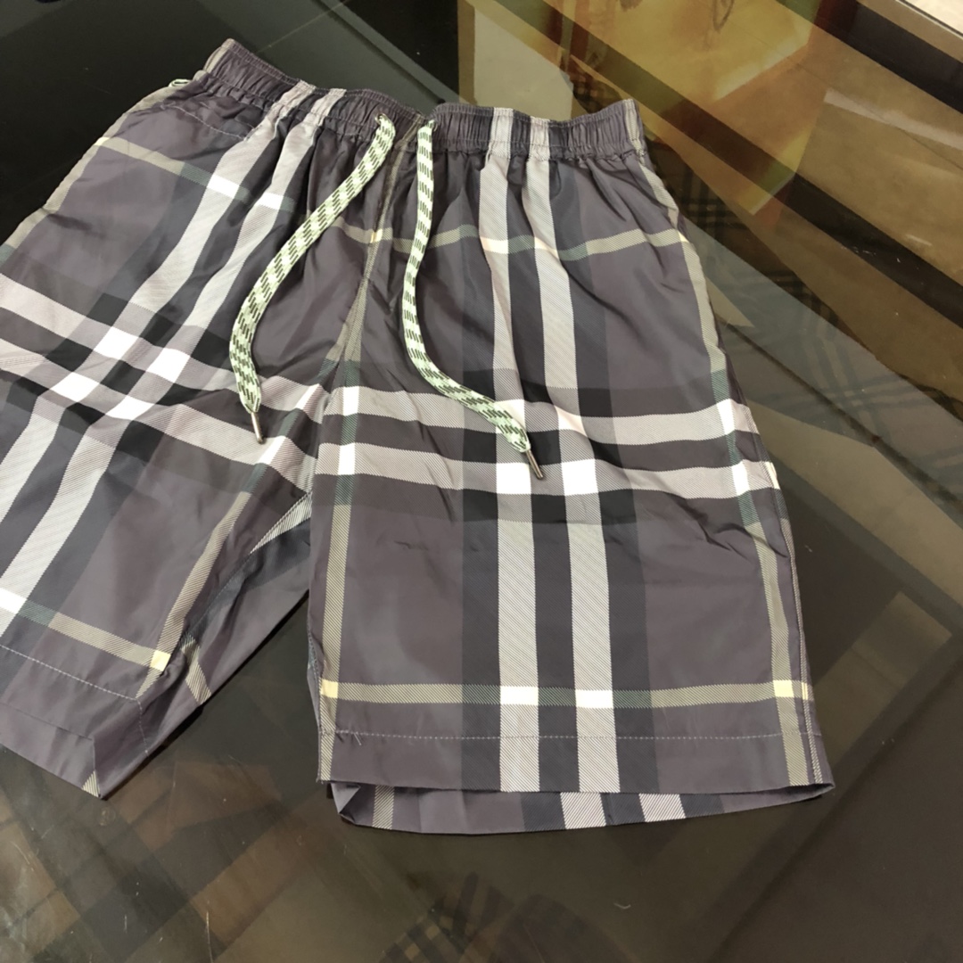 버버리 남성 반바지 136792 Burberry Shorts 썸네일 이미지