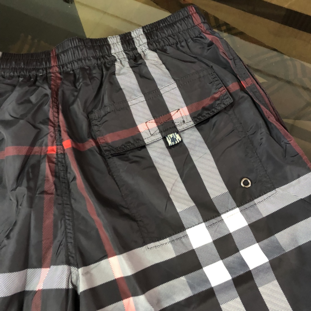 버버리 남성 반바지 136794 Burberry Shorts 썸네일 이미지