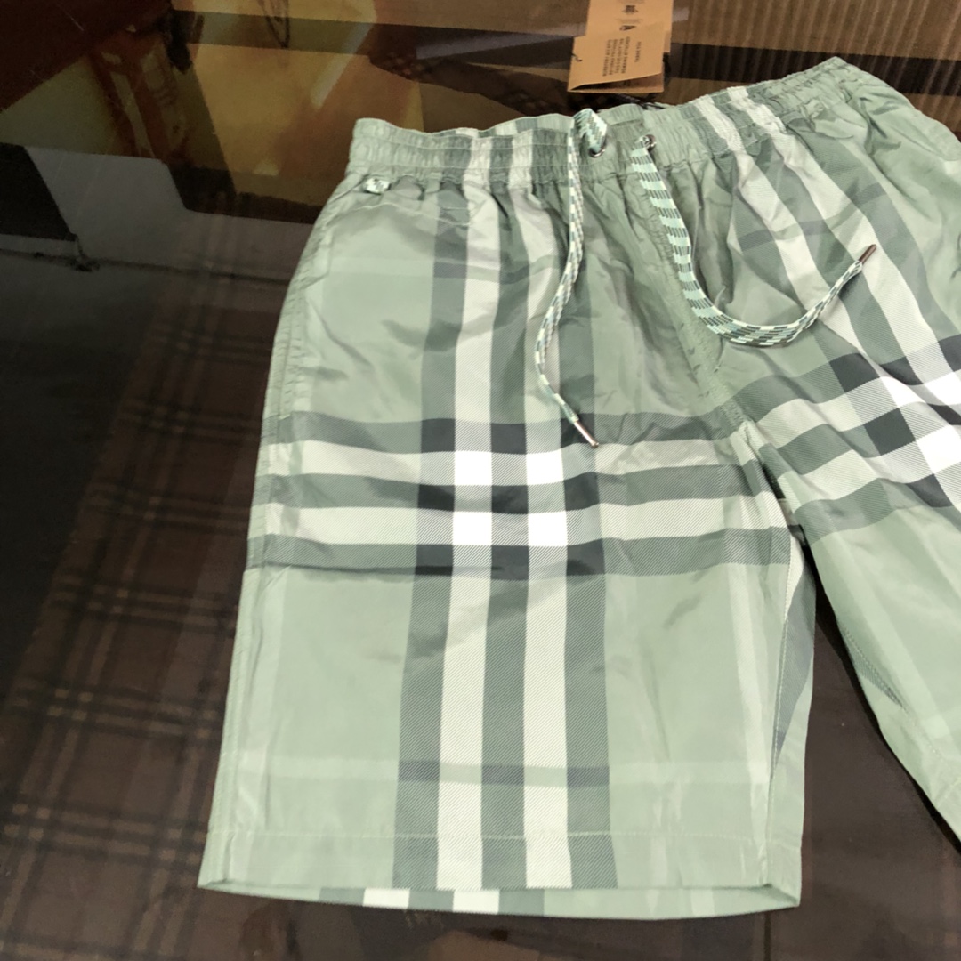버버리 남성 반바지 136791 Burberry Shorts 썸네일 이미지