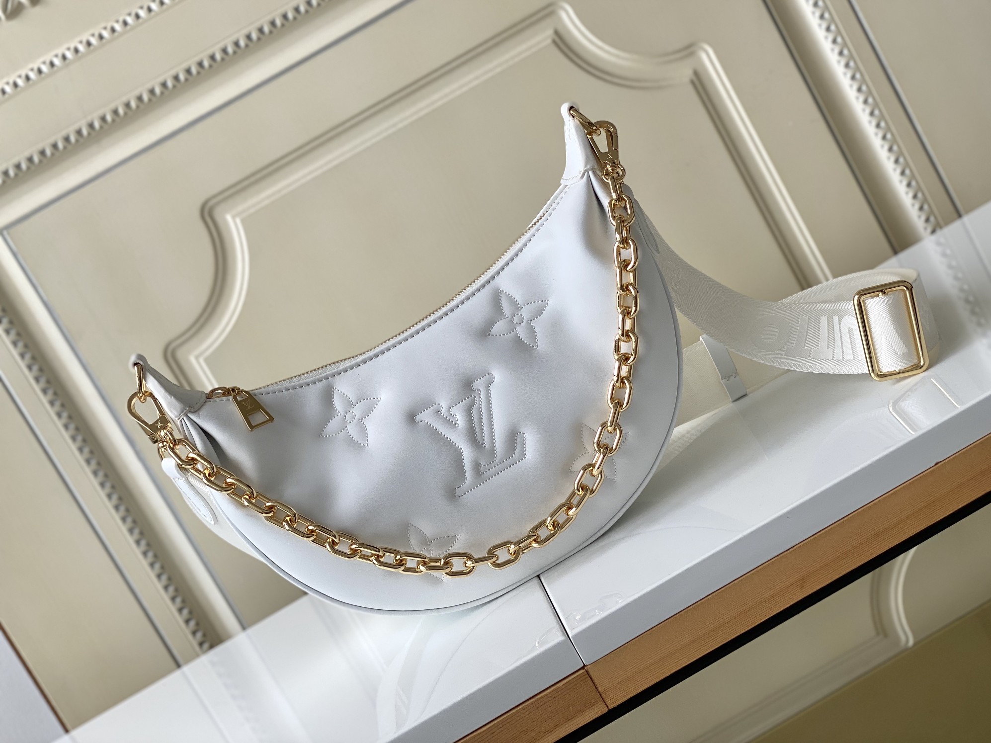 Louis Vuitton Over The Moon Bubblegram Leather – WOMEN – Handbags M59959