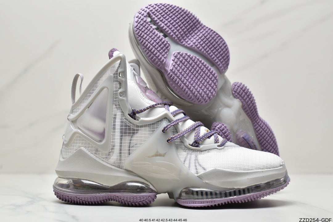 250 耐克NK LeBron 19 詹姆斯总冠军战靴 DC9338