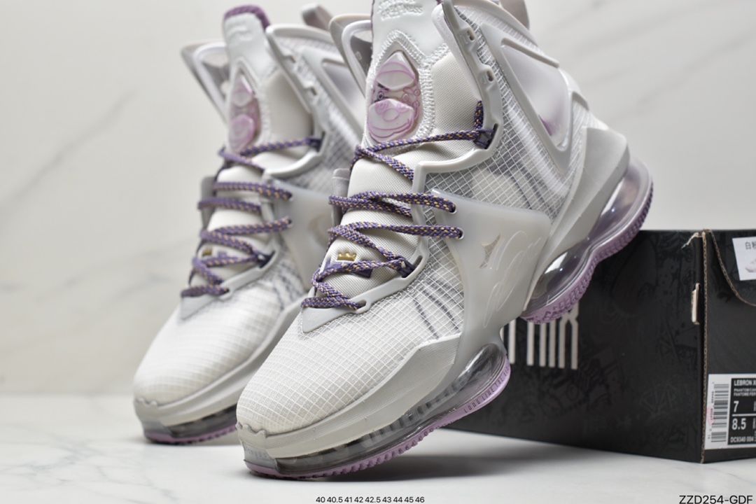250 耐克NK LeBron 19 詹姆斯总冠军战靴 DC9338