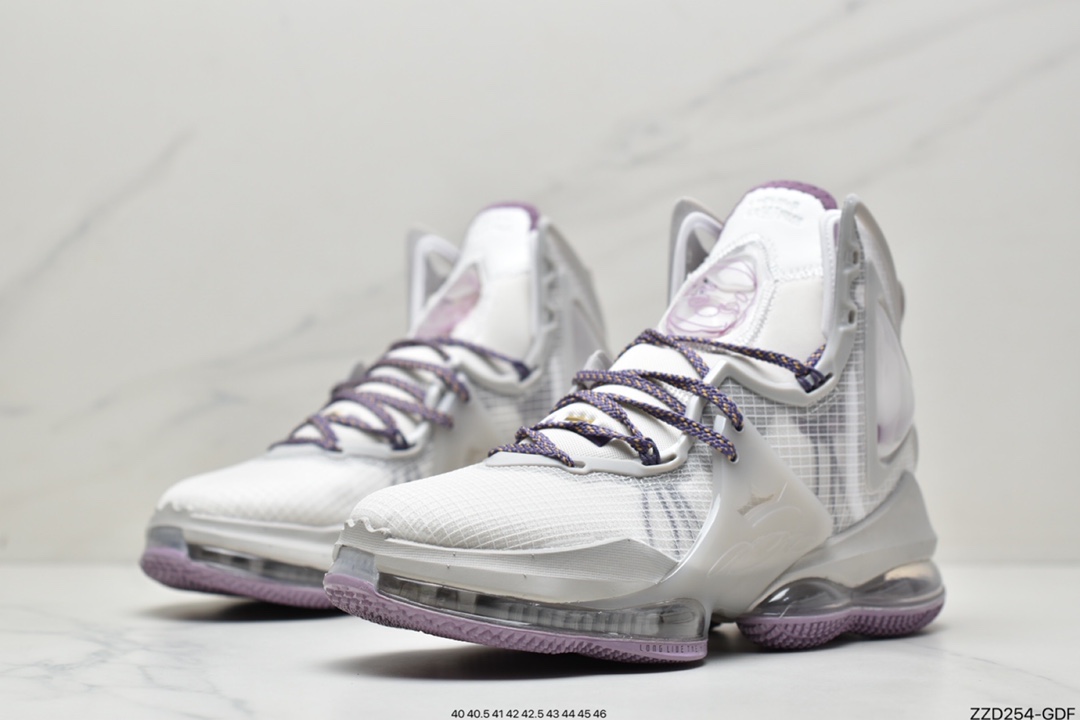 250 耐克NK LeBron 19 詹姆斯总冠军战靴 DC9338