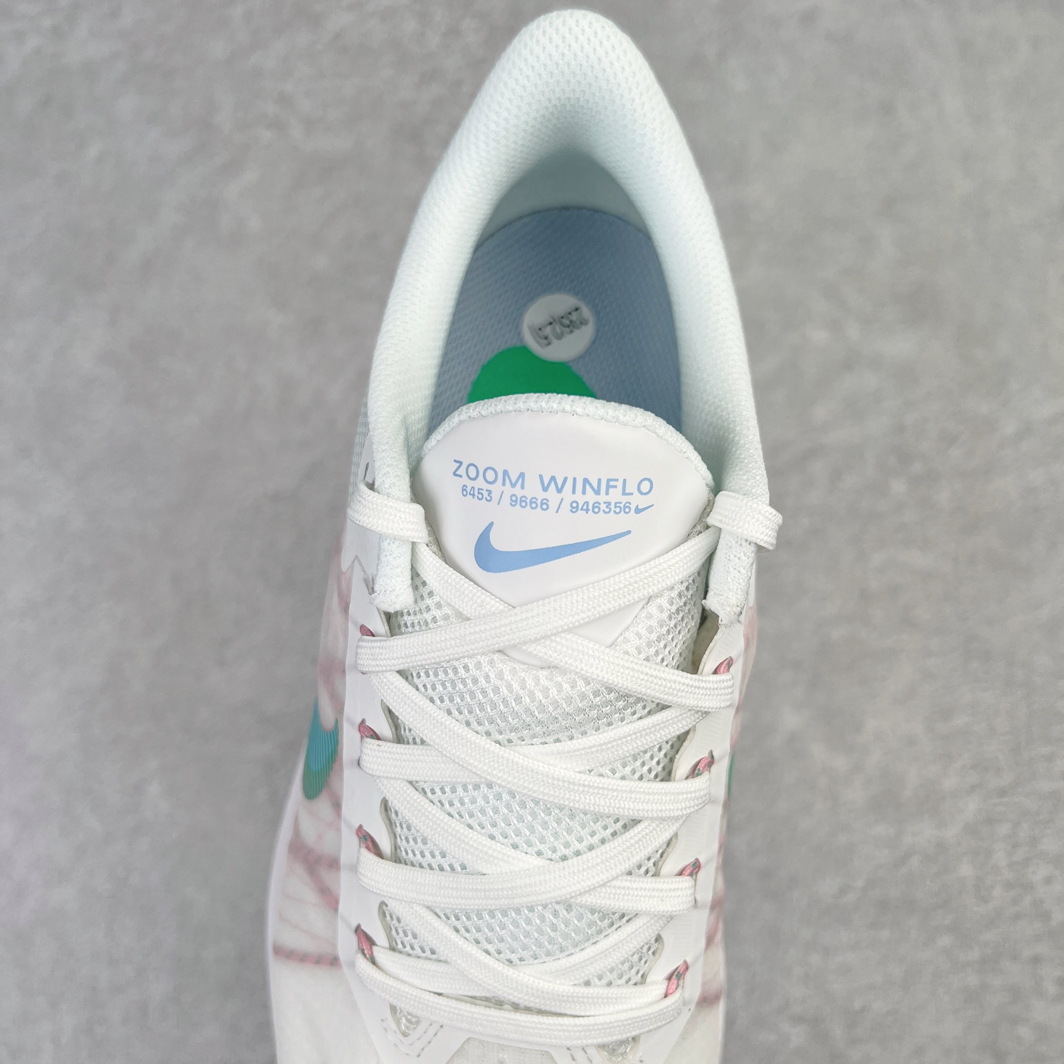 图片[5]-＃TG纯原 NK Air Zoom Winflo V8 登月网面透气专业跑步鞋 CW3421-005 原档案数据原厂网纱 正确高频花纹 前后掌内置Zoom Air气垫 原装MD大底 脚感完美还原 原盒原配 QC检验、钢印 俱全 原底科技 同步原版 脚感堪比Boost 实拍调校N版已经零色差零失真 百分百还原实物色彩所见即所得 不存在货不对板色差等低级问题 选购参考实物拍摄 不混卖不参货 只用心做好货严格选品 承诺混一赔十 尺码：36 36.5 37.5 38 38.5 39 40 40.5 41 42 42.5 43 44 44.5 45-选品中心