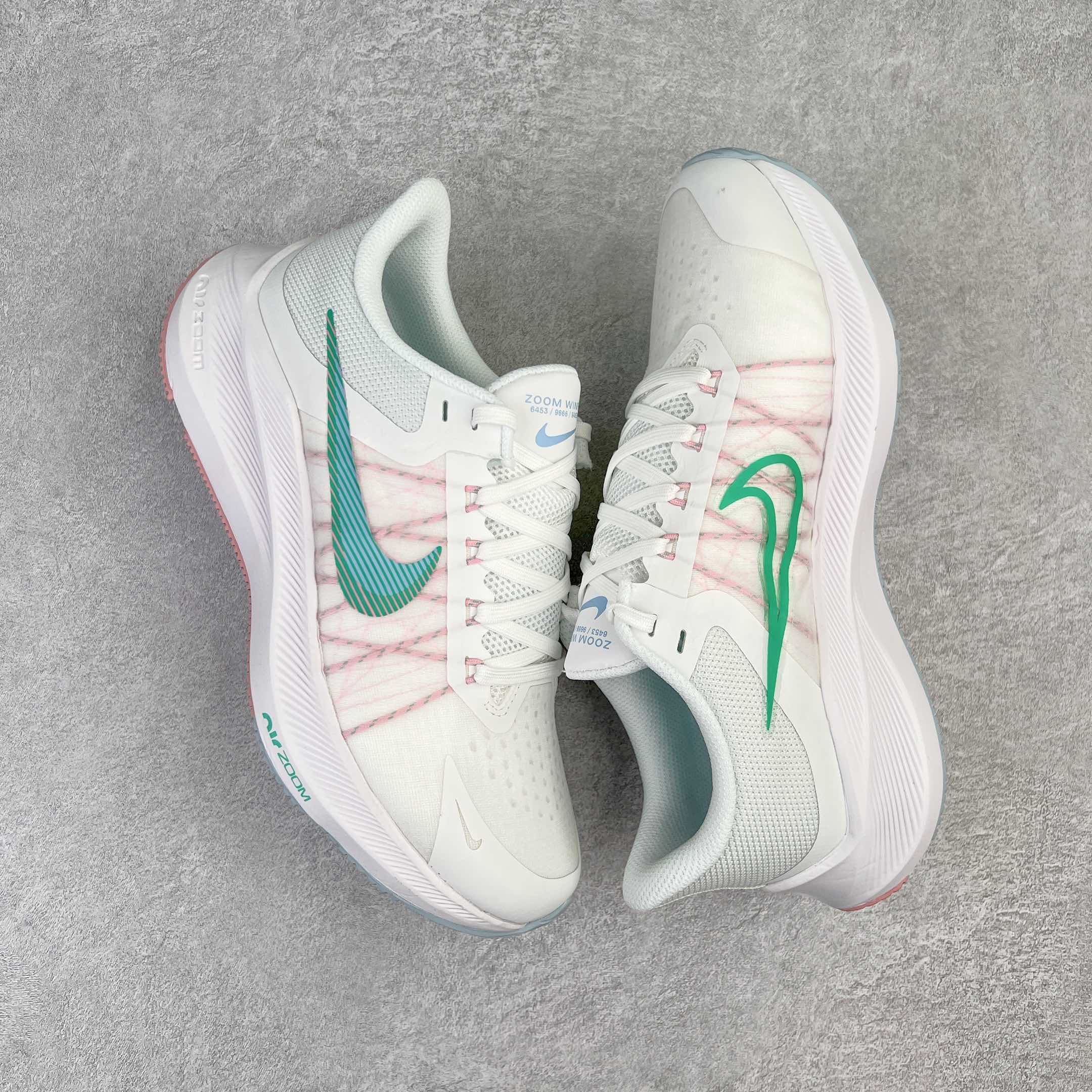 图片[3]-＃TG纯原 NK Air Zoom Winflo V8 登月网面透气专业跑步鞋 CW3421-005 原档案数据原厂网纱 正确高频花纹 前后掌内置Zoom Air气垫 原装MD大底 脚感完美还原 原盒原配 QC检验、钢印 俱全 原底科技 同步原版 脚感堪比Boost 实拍调校N版已经零色差零失真 百分百还原实物色彩所见即所得 不存在货不对板色差等低级问题 选购参考实物拍摄 不混卖不参货 只用心做好货严格选品 承诺混一赔十 尺码：36 36.5 37.5 38 38.5 39 40 40.5 41 42 42.5 43 44 44.5 45-选品中心