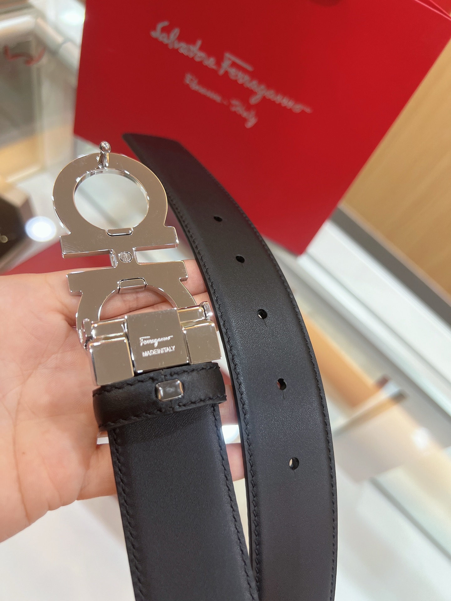 Ferragamo菲拉格慕    精钢8字滚砂金属夹扣男士3.5cm腰带