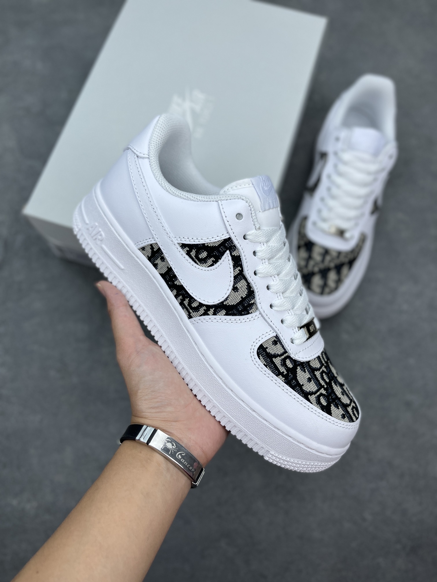 Yupoo Gucci Bags Watches Nike Clothing Jordan Yeezy Balenciaga Shoes
