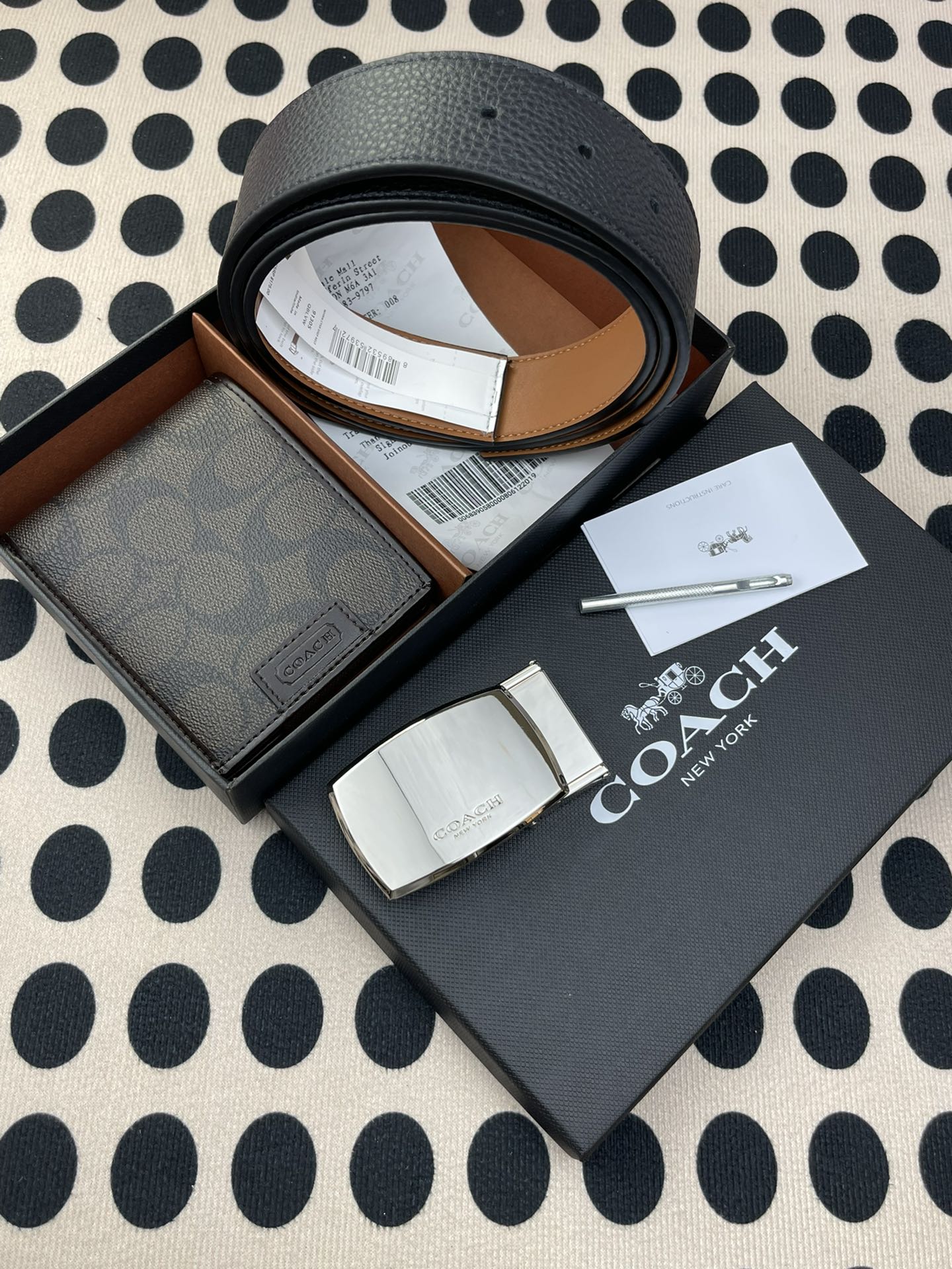 Coach ～coach 送礼男款精品皮带+咖色短款钱包74736
