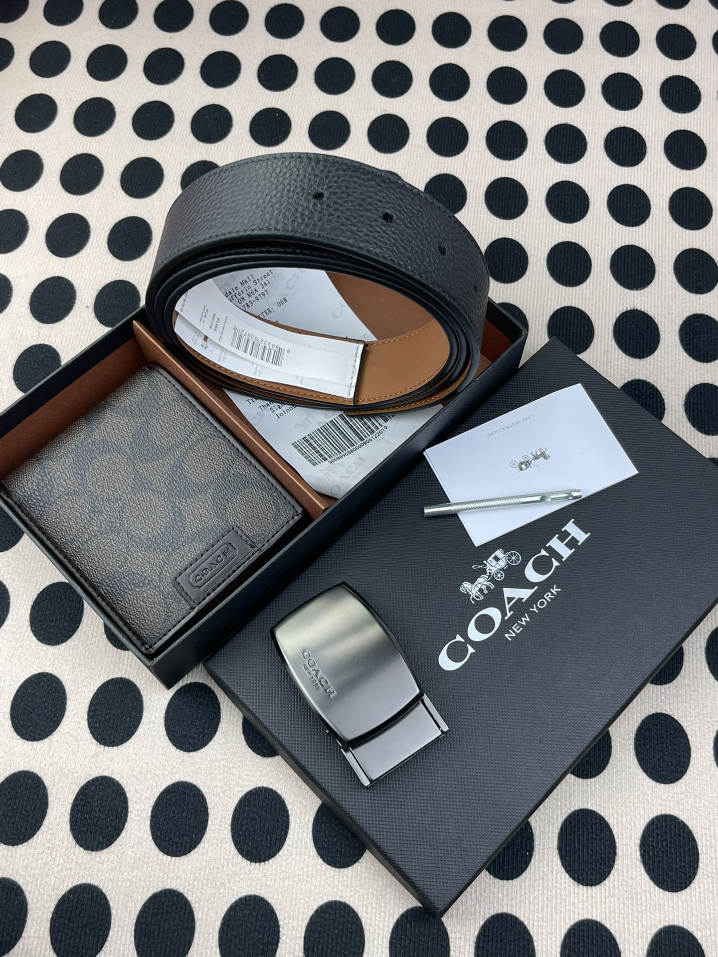 Coach ～coach 送礼男款精品皮带+咖色短款钱包74736
