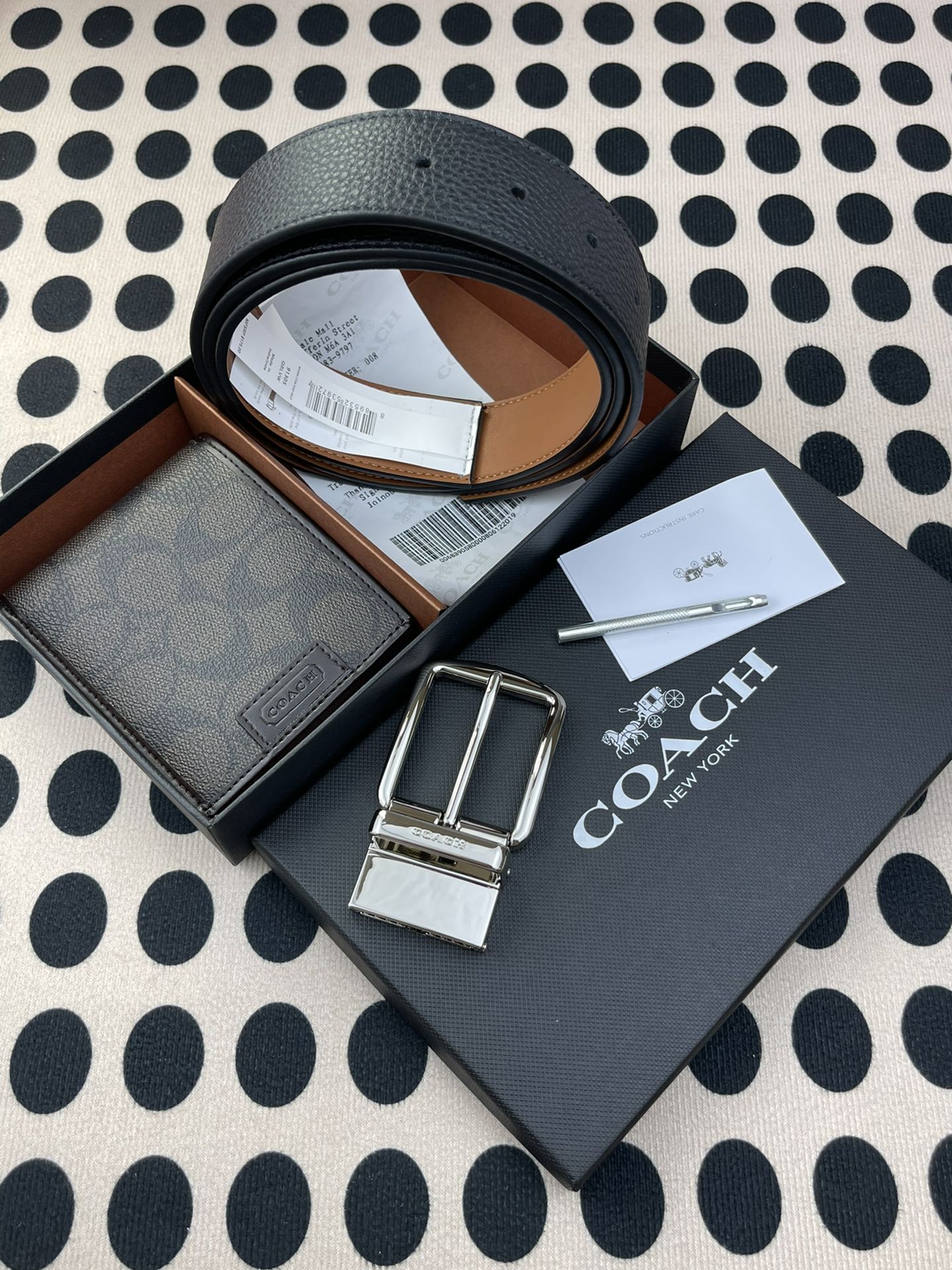 Coach ～coach 送礼男款精品皮带+咖色短款钱包74736