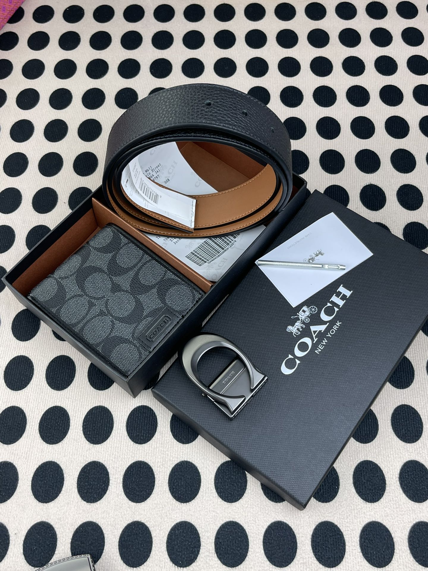 Coach ～coach 送礼男款精品皮带+黑色短款钱包74736
