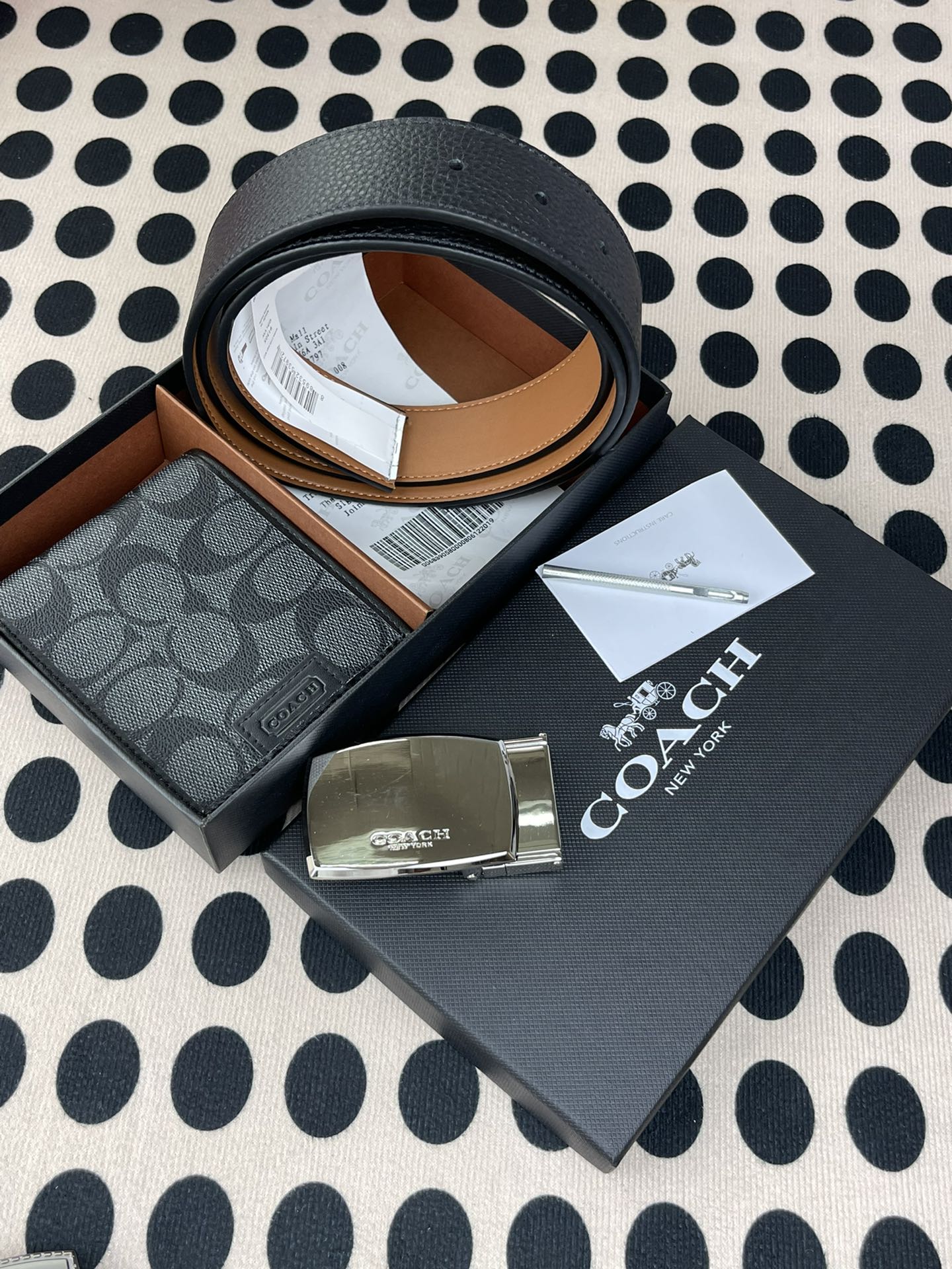 Coach ～coach 送礼男款精品皮带+黑色短款钱包74736