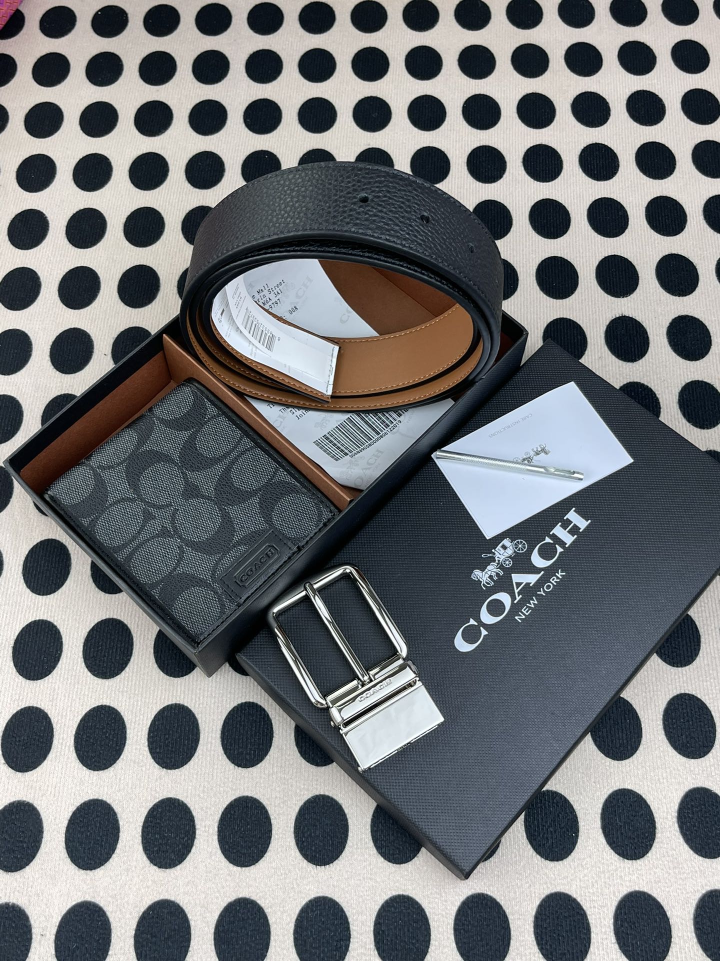 Coach ～coach 送礼男款精品皮带+黑色短款钱包74736