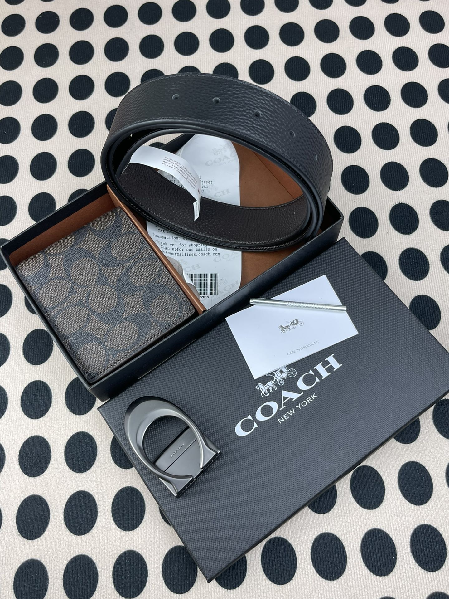 Coach ～coach 送礼男款精品皮带F55434+咖色短款钱包74993