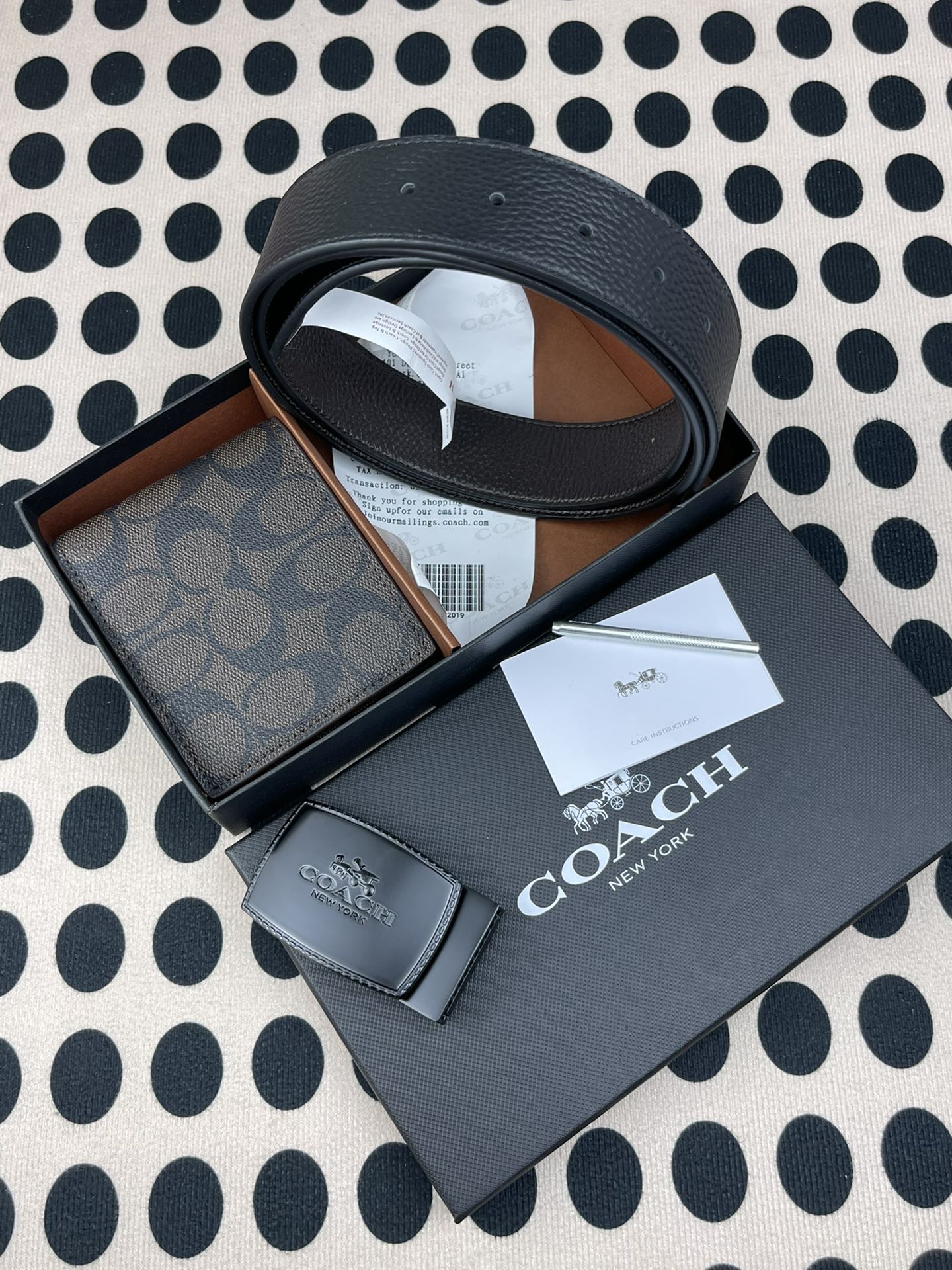 Coach ～coach 送礼男款精品皮带F55434+咖色短款钱包74993