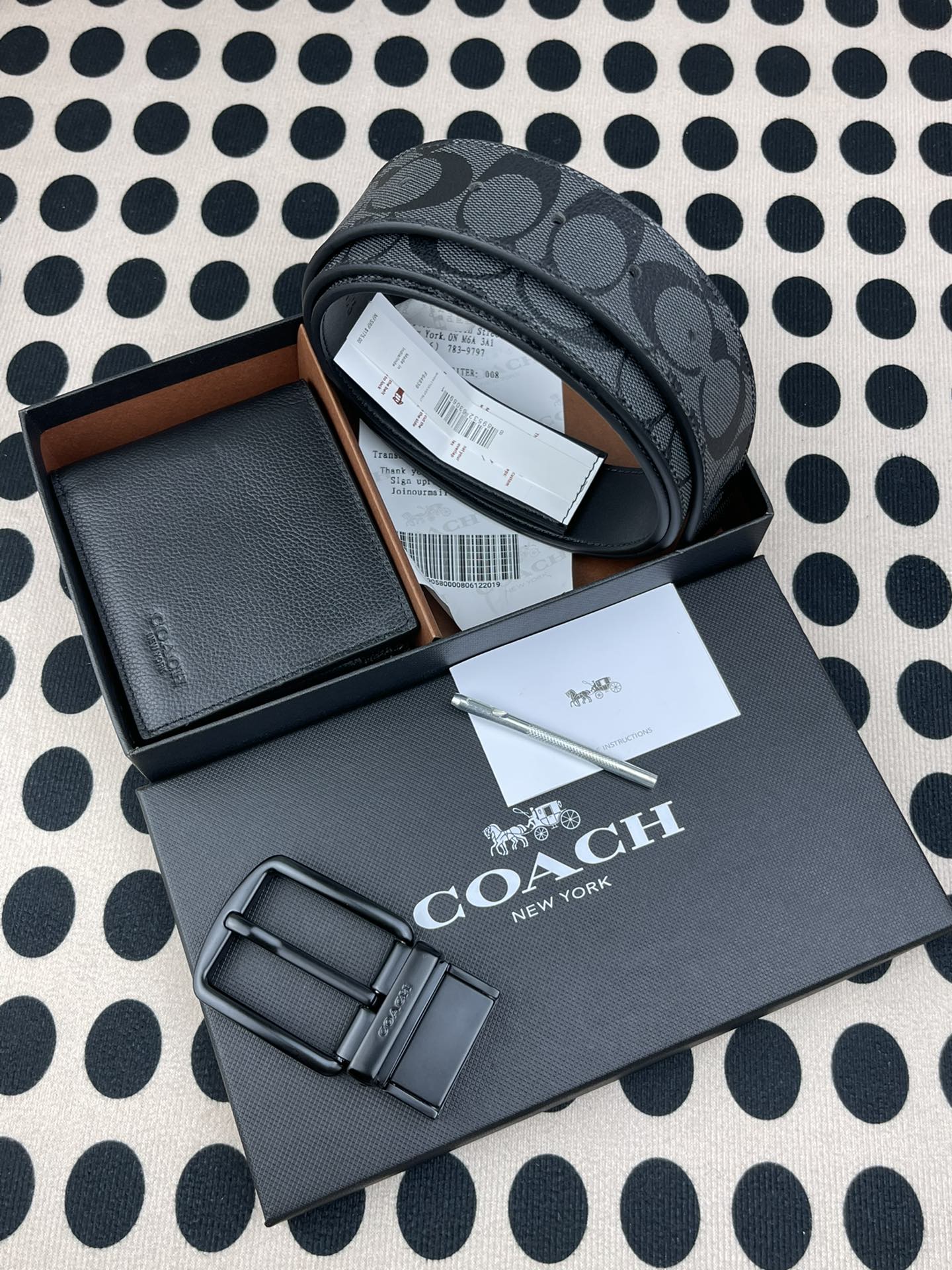 Coach ～coach 送礼男款精品皮带F64839+黑色头成牛皮荔枝纹短款钱包74991