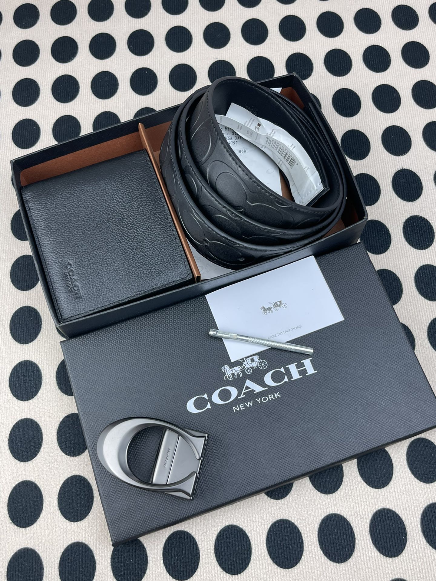Coach ～coach 送礼男款精品皮带F39643+黑色短款钱包74991