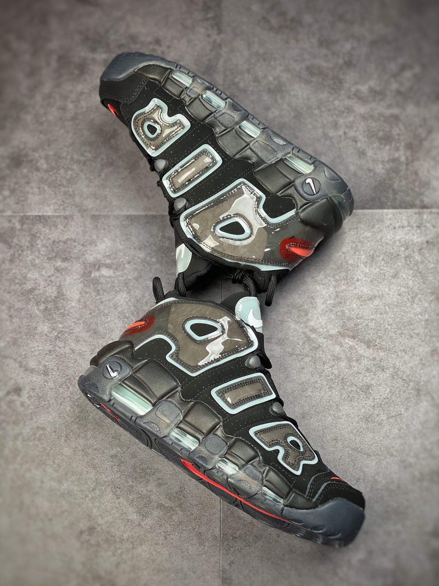 260 Air More Uptempo 黑蓝撕纸 代表着历史最高版本皮蓬 DJ4633-010