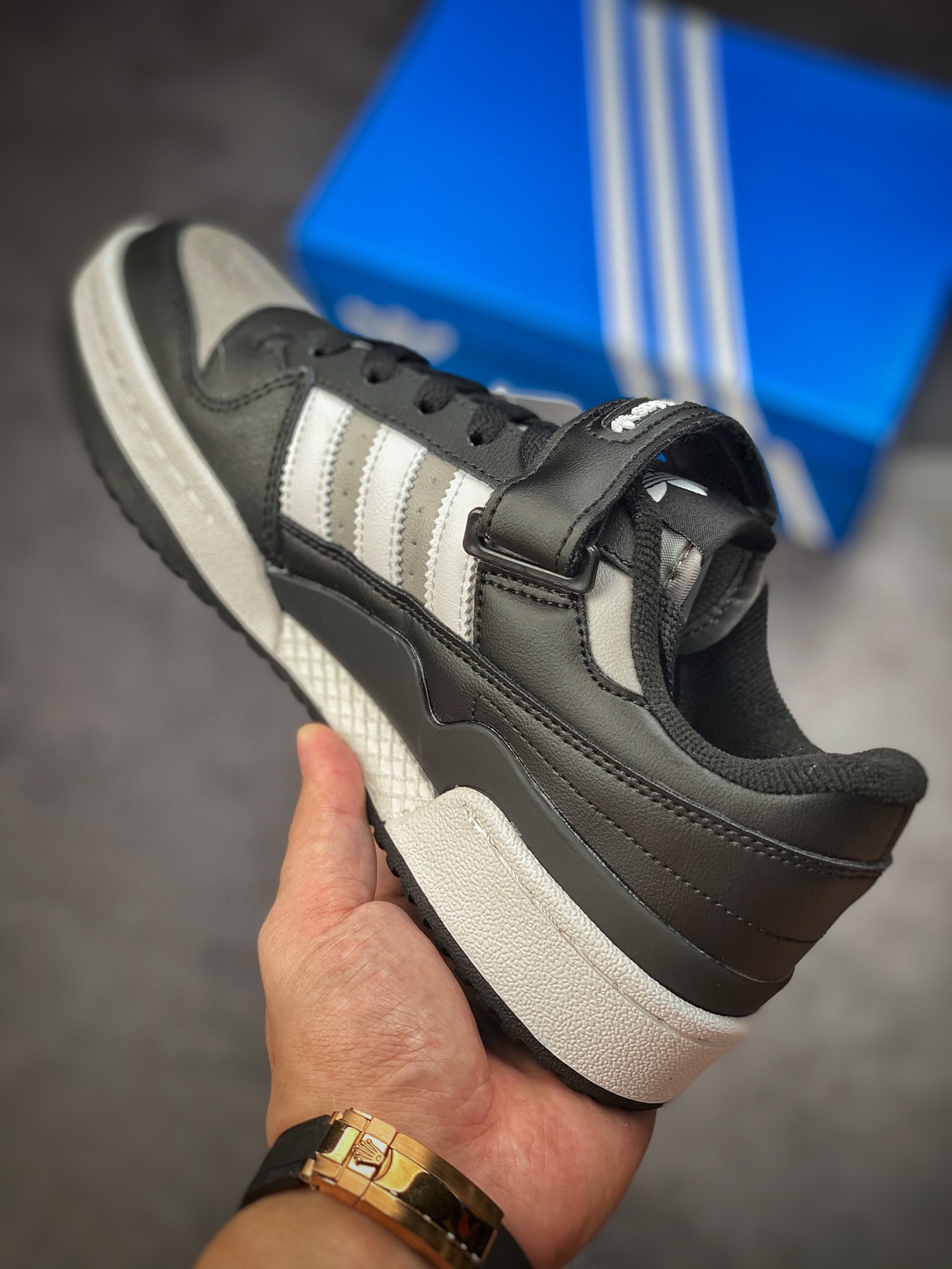 180 Adidas Forum 84 Low OG 低帮百搭潮流休闲运动板鞋 GW0697-莆田鞋,莆田鞋货源,高仿鞋,高仿鞋货源,安福档口,莆田高仿鞋,莆田鞋批发,高仿鞋批发,莆田高仿运动鞋,高仿运动鞋,莆田运动鞋 180 Adidas Forum 84 Low OG 低帮百搭潮流休闲运动板鞋 GW0697