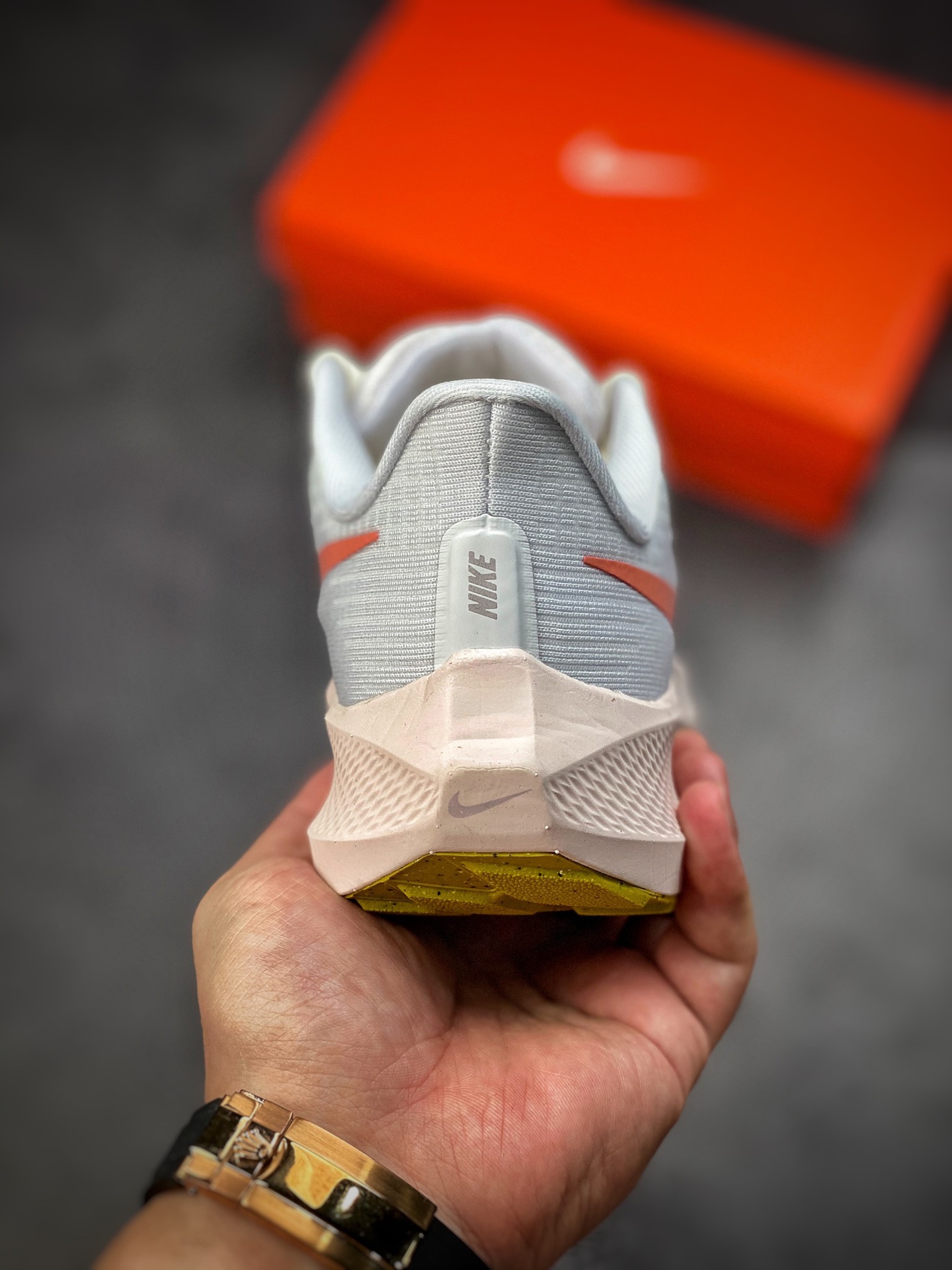 190 耐克Nike Zoom Pegasus 39代 超级飞马涡轮增压马拉松休闲运动慢跑鞋DH4072-501-莆田鞋,莆田鞋货源,高仿鞋,高仿鞋货源,安福档口,莆田高仿鞋,莆田鞋批发,高仿鞋批发,莆田高仿运动鞋,高仿运动鞋,莆田运动鞋 190 耐克Nike Zoom Pegasus 39代 超级飞马涡轮增压马拉松休闲运动慢跑鞋DH4072-501