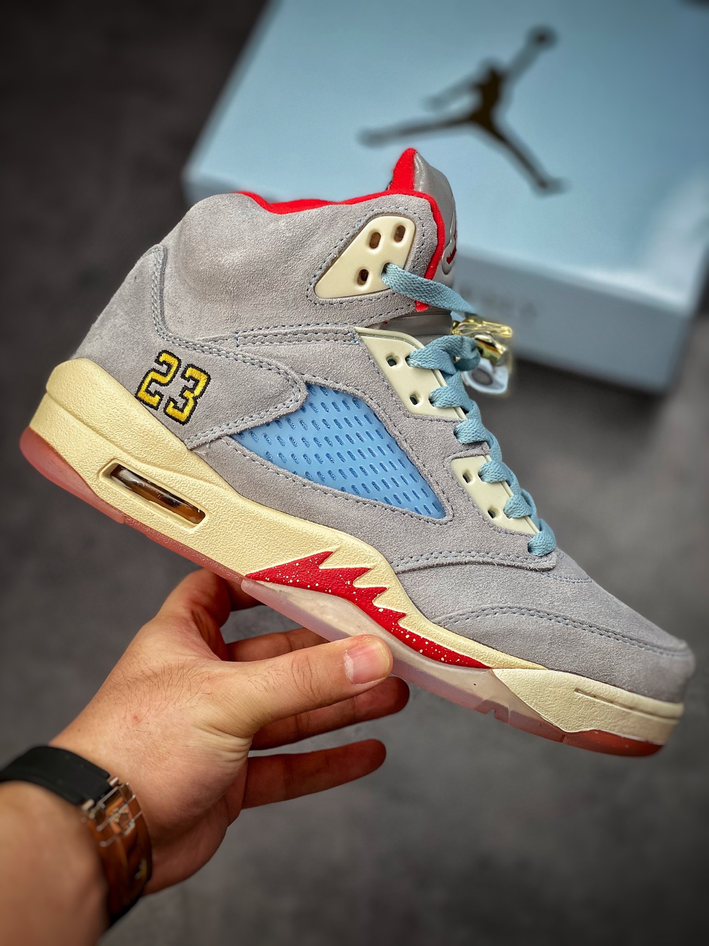 260 Trophy Room x Nike Air Jordan 5 Retro”Ice Blue” AJ5 “联名冰蓝编号版”CI1899-400-莆田鞋,莆田鞋货源,高仿鞋,高仿鞋货源,安福档口,莆田高仿鞋,莆田鞋批发,高仿鞋批发,莆田高仿运动鞋,高仿运动鞋,莆田运动鞋 260 Trophy Room x Nike Air Jordan 5 Retro”Ice Blue” AJ5 “联名冰蓝编号版”CI1899-400