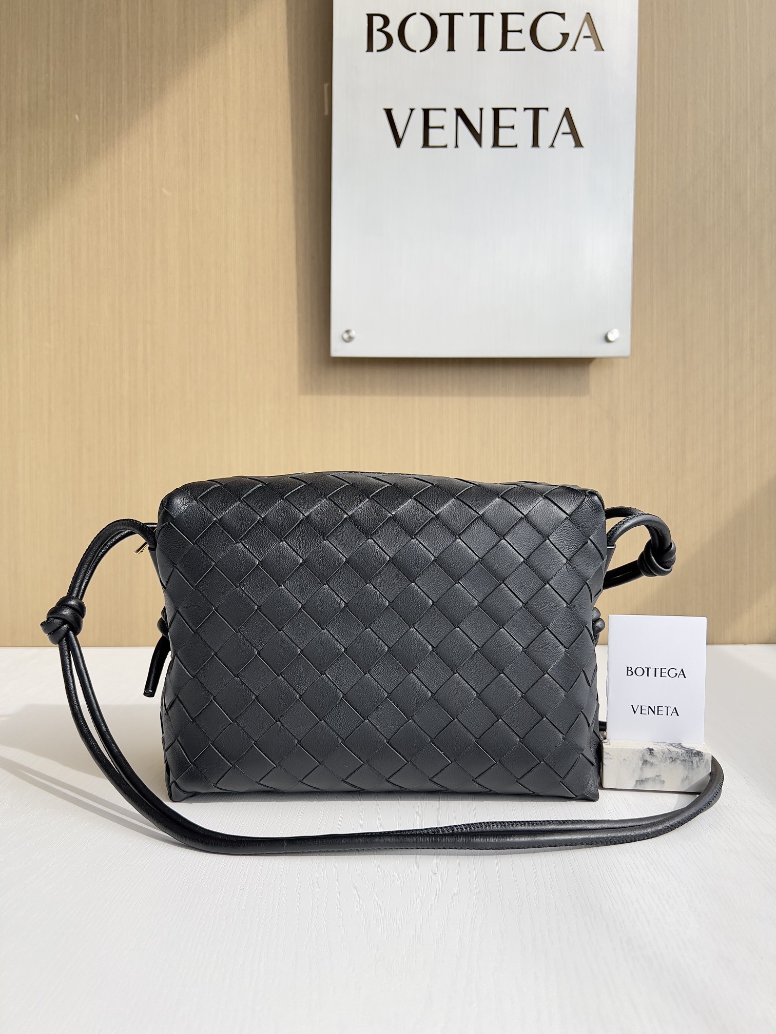 Bottega Veneta BV Intrecciato Torby na aparat Tkanie Skóra jagnięca owcza