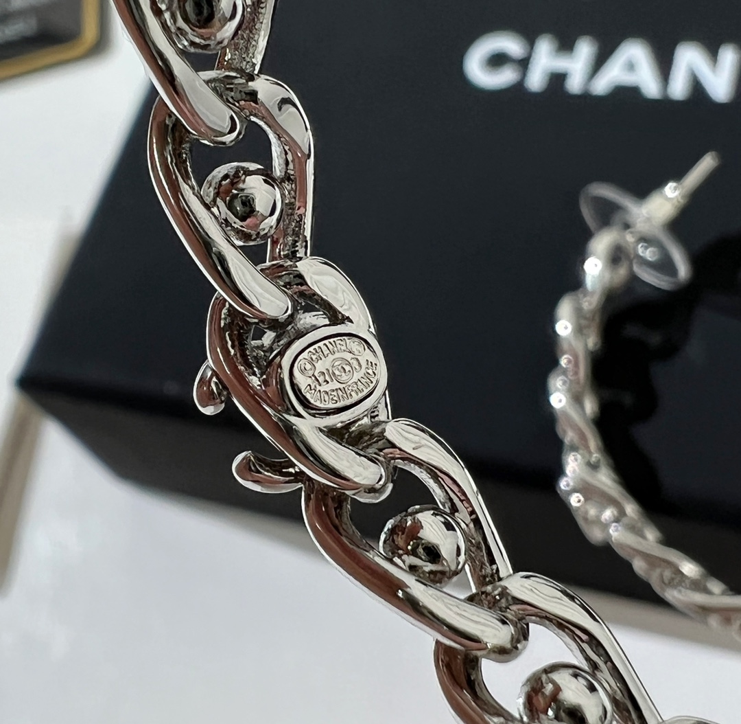 新款☑️CHANEL香奈儿双c镂空耳钉耳环