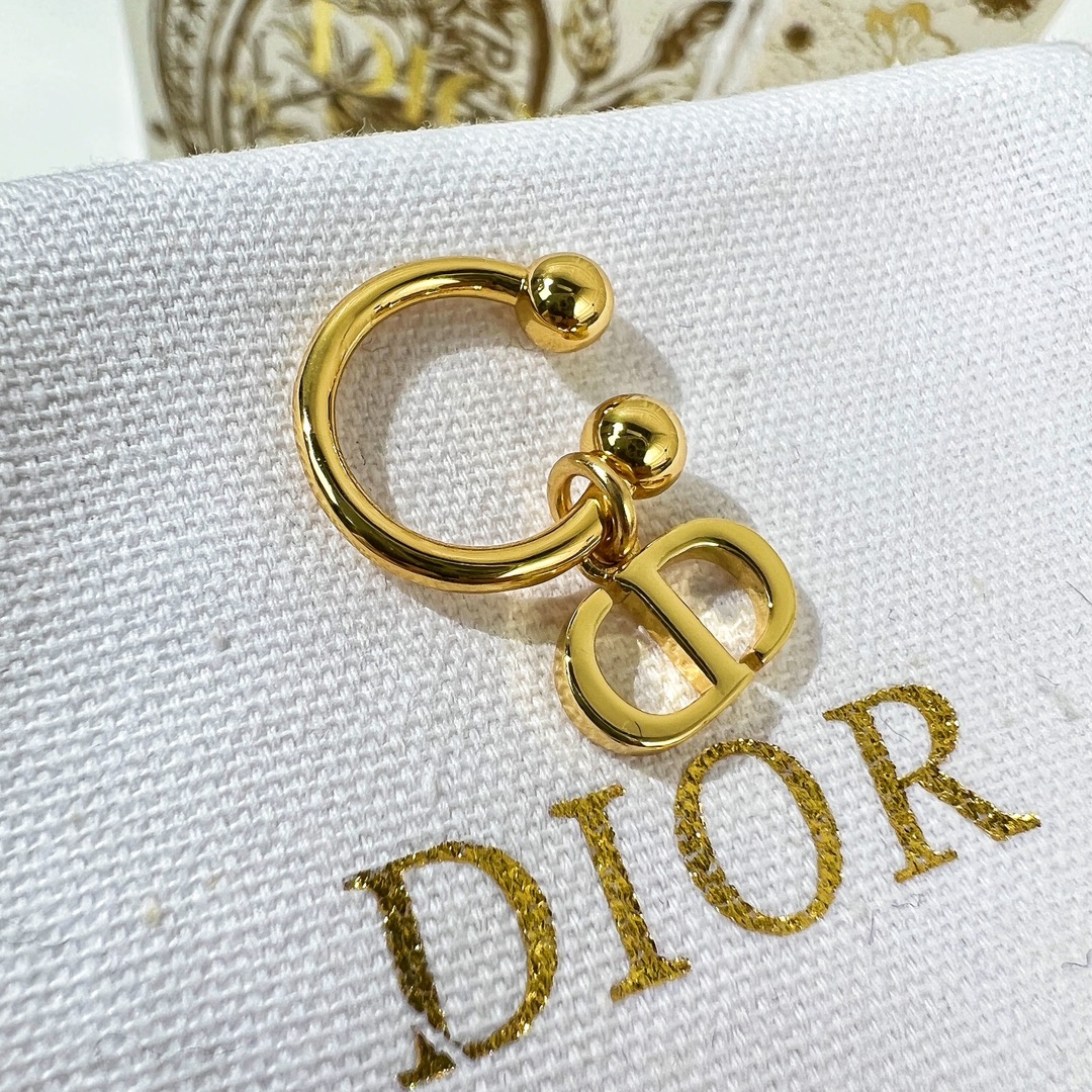 新款☑️DIOR迪奥CD耳夹耳环