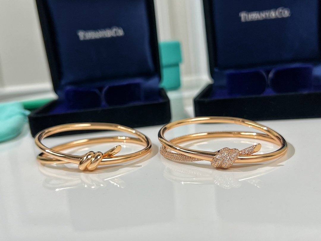Tiffany&co 蒂芙尼Tiffany Knot 系列 双行铰链手镯