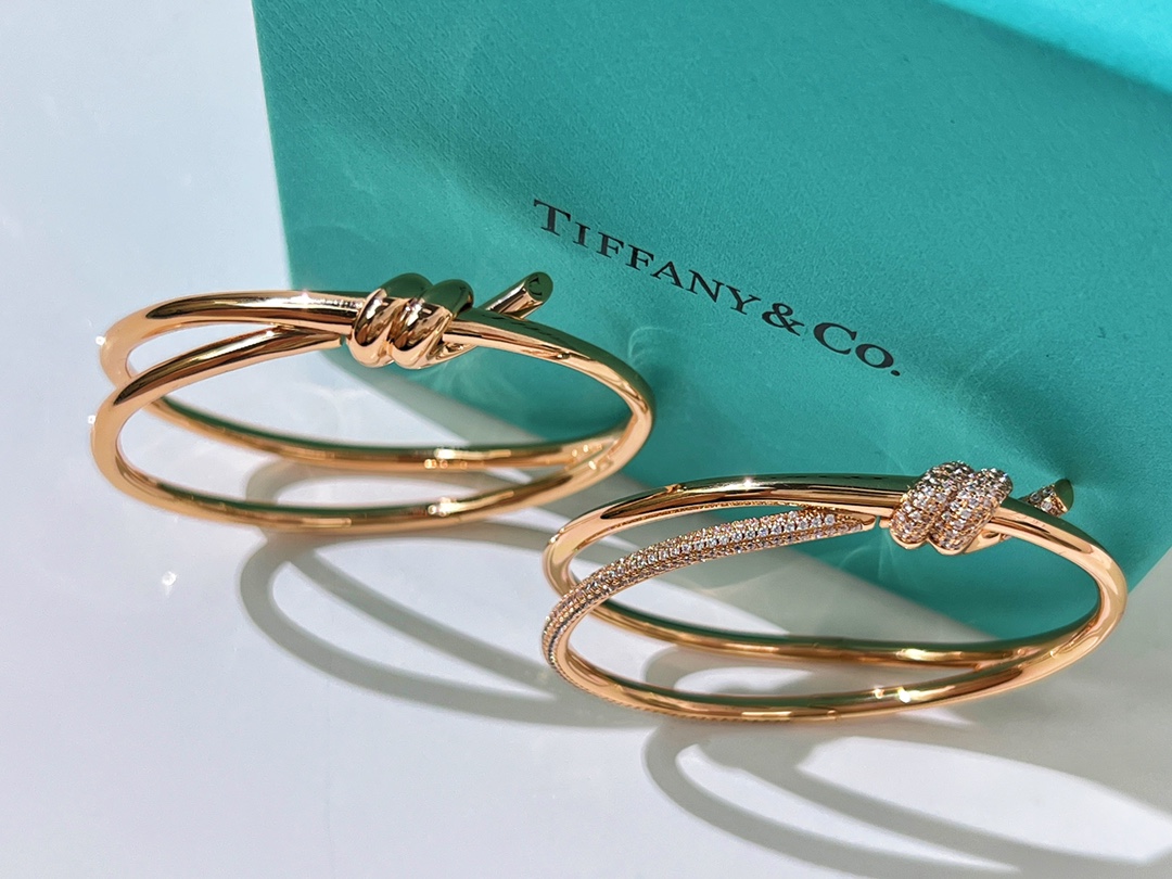 Tiffany&co 蒂芙尼Tiffany Knot 系列 双行铰链手镯
