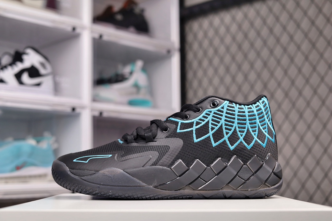 H0  PUMA/彪马 男鞋真标半码制再启久违的篮球梦，彪马PUMA MB.01 拉梅洛鲍尔一代中帮休闲运动篮球鞋552YBL