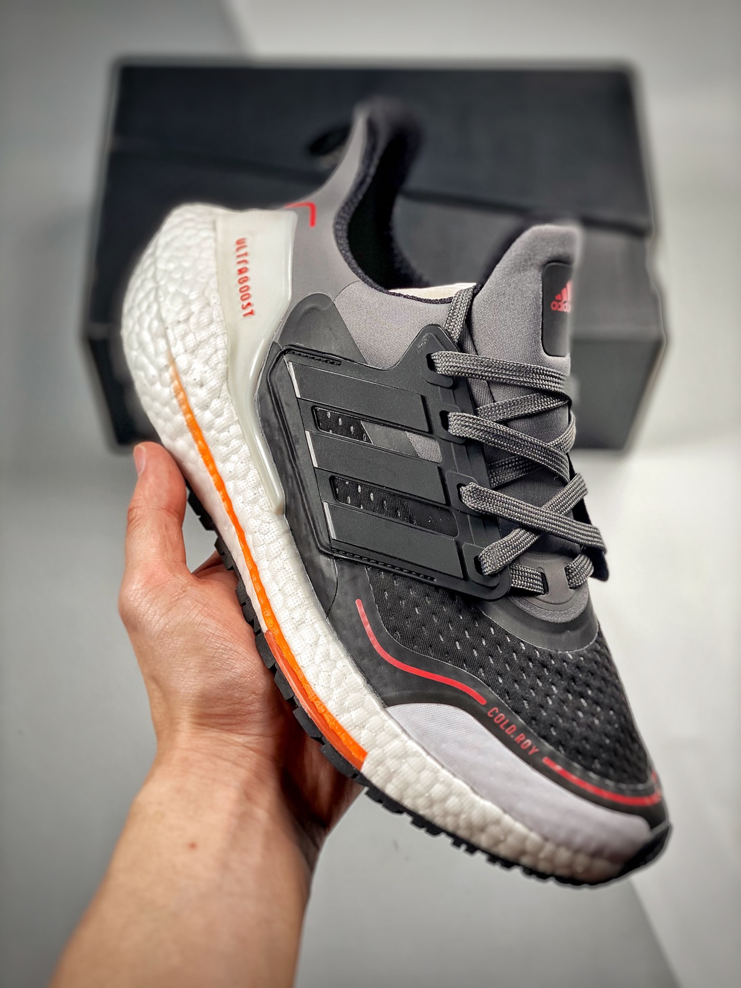 -2 Ultra Boost 8.0 Blanco-Negro-Naranja, lanzamiento simultáneo en tienda, fotos reales en primer lanzamiento. En compa…