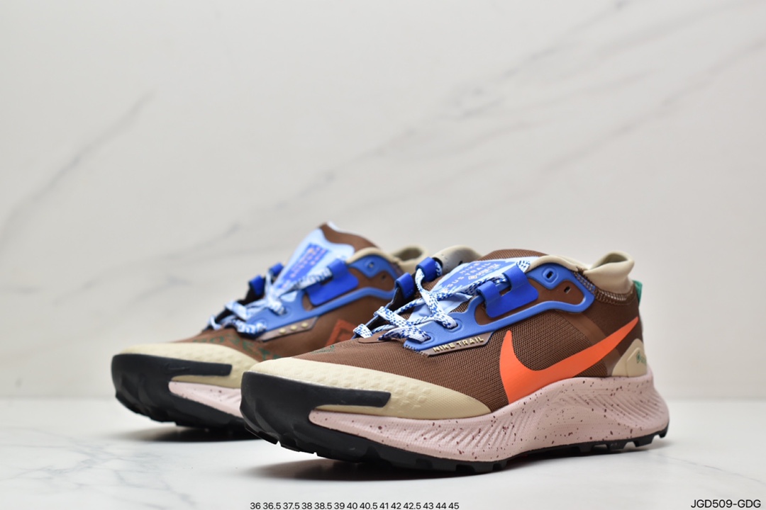 180 Nike Pegasus Trail 3 运动鞋 跑步鞋DC8793-300