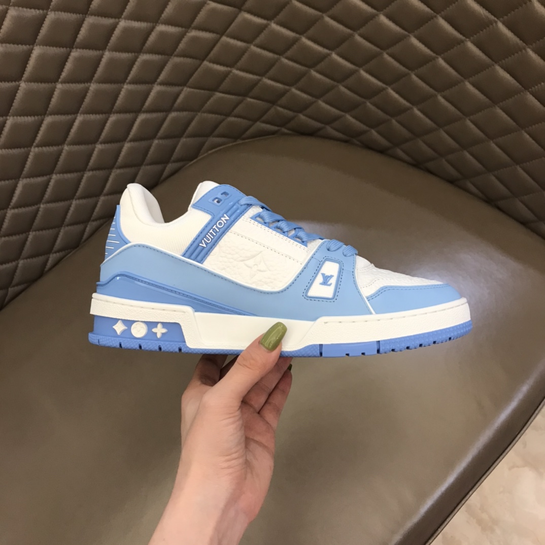LV/路易威登   2022情侣款头层牛皮材质Trainer运动鞋