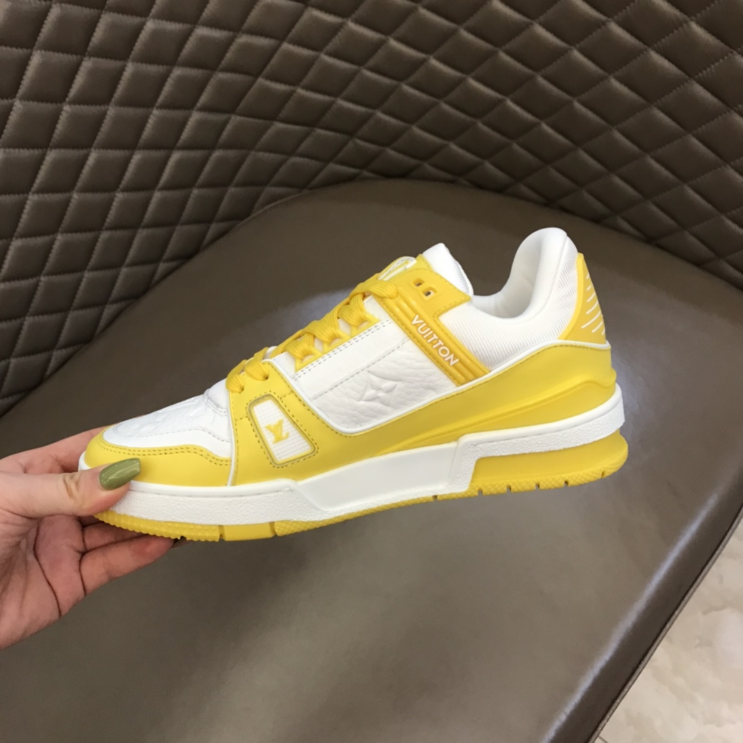 LV/路易威登 2022情侣款头层牛皮材质Trainer运动鞋