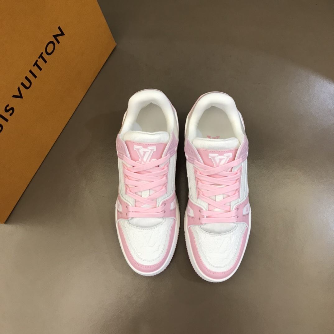 LV/路易威登   2022情侣款头层牛皮材质Trainer运动鞋