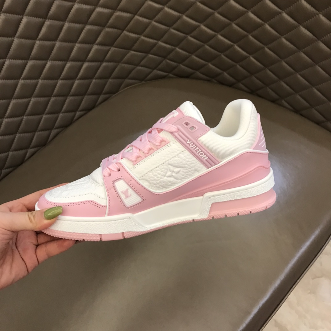 LV/路易威登   2022情侣款头层牛皮材质Trainer运动鞋