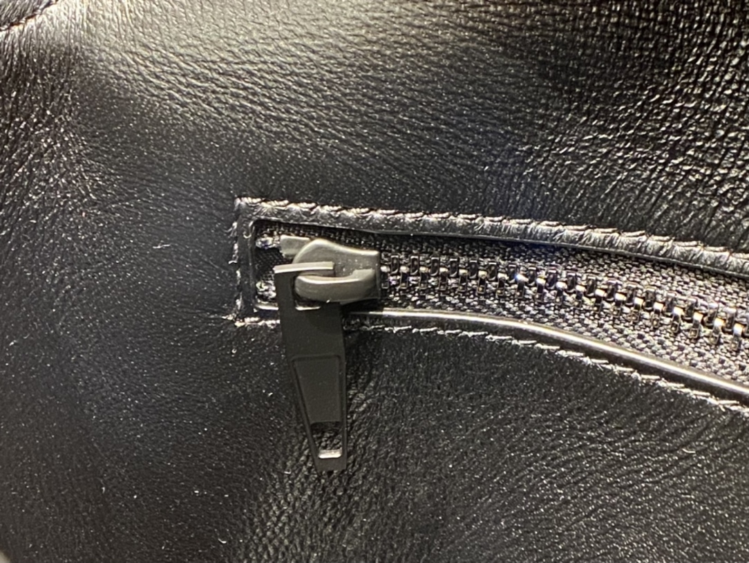 Balenciaga Downtown 25CM BAG 671355黑色鳄鱼纹/黑扣