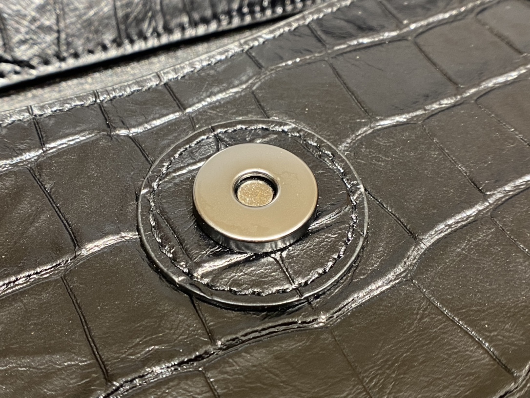 Balenciaga Downtown 29CM BAG 671353黑色鳄鱼纹/黑扣