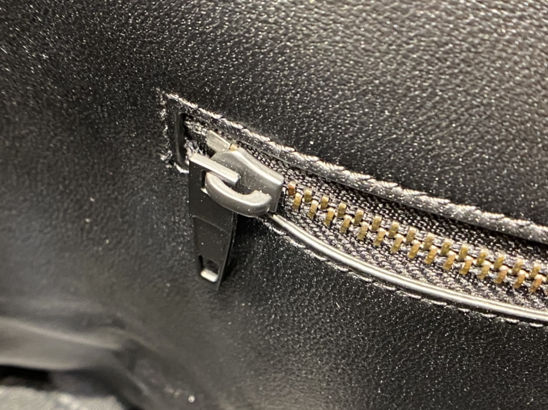 Balenciaga Downtown 29CM BAG 671353黑色鳄鱼纹/黑扣