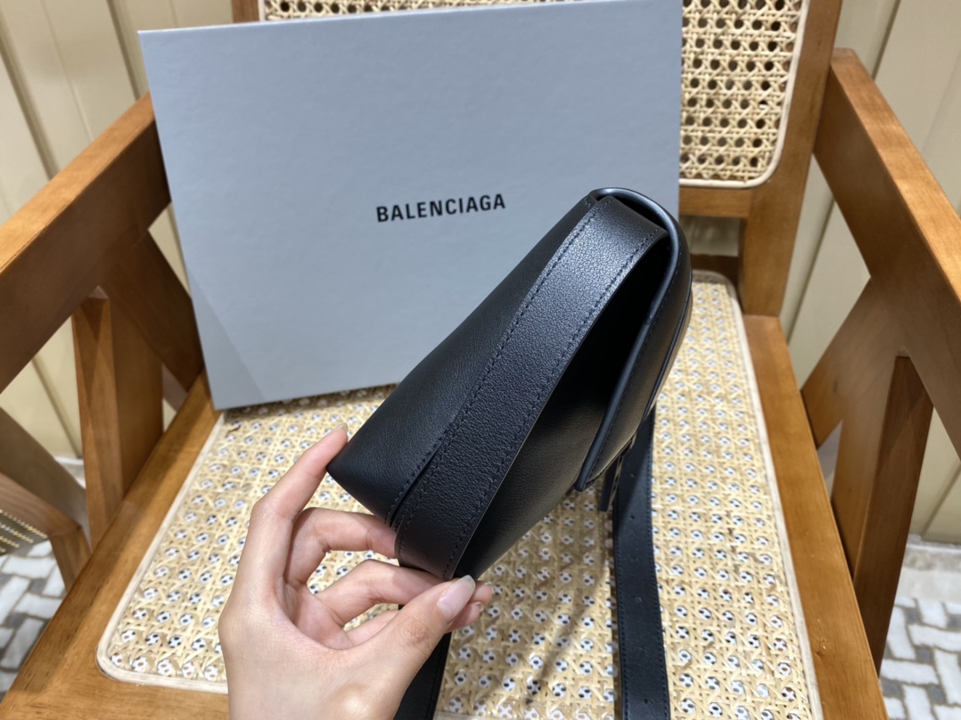Balenciaga Downtown 25CM BAG 671355黑色/黑扣