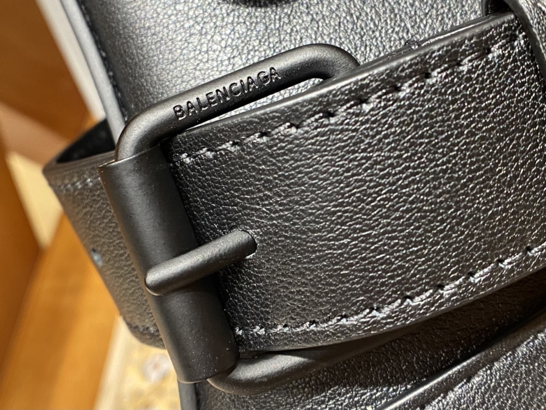 Balenciaga Downtown 25CM BAG 671355黑色/黑扣