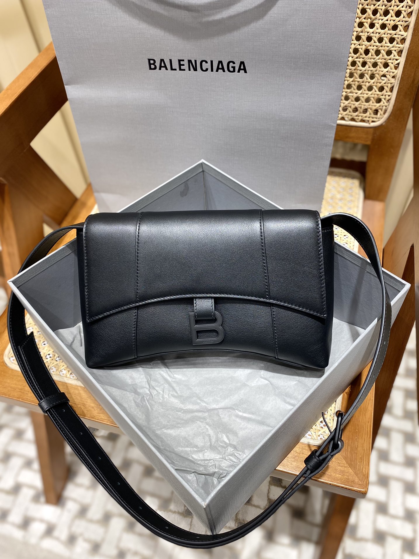 Balenciaga Downtown 25CM BAG 671355黑色/黑扣