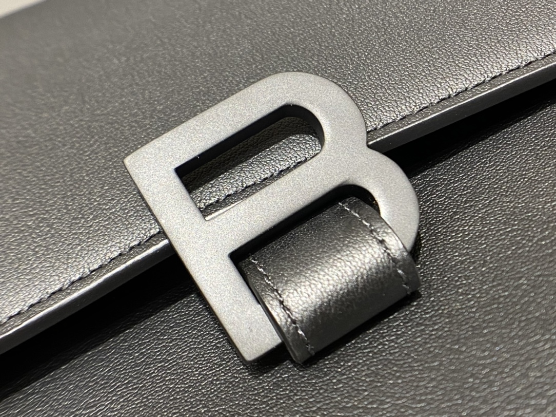 Balenciaga Downtown 29CM BAG 671353黑色/黑扣